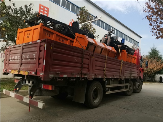 洛阳栾川四台三吨矿用电动三轮车发货